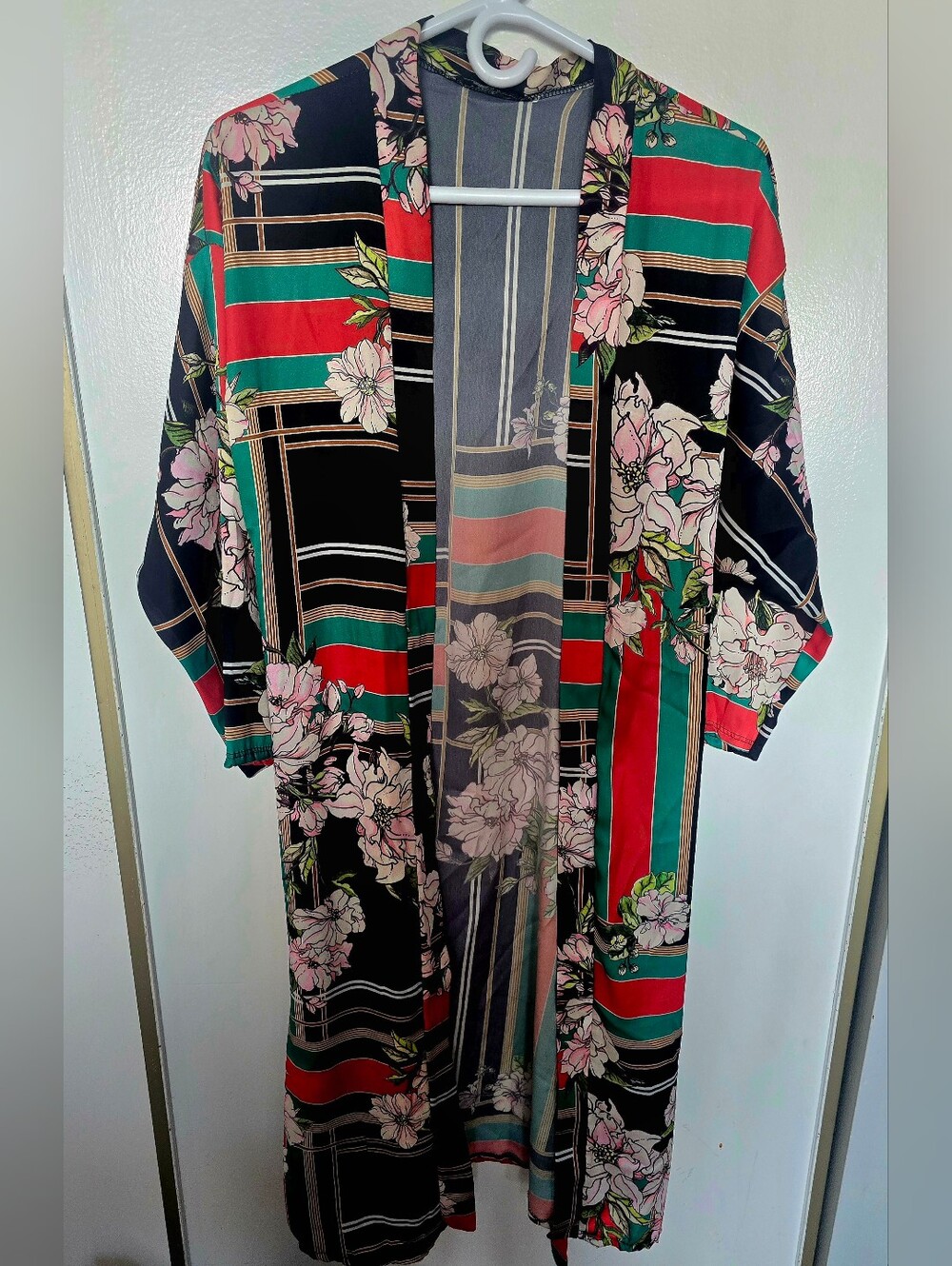Pattered Duster With Tie Waist Large